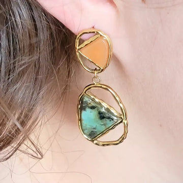 Boucles d’oreilles pendantes dorées femme – pierres vertes et oranges en acier inoxydable