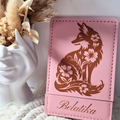 Miroir de poche rose personnalisable avec gravure renard fleuri et prénom doré Belatika