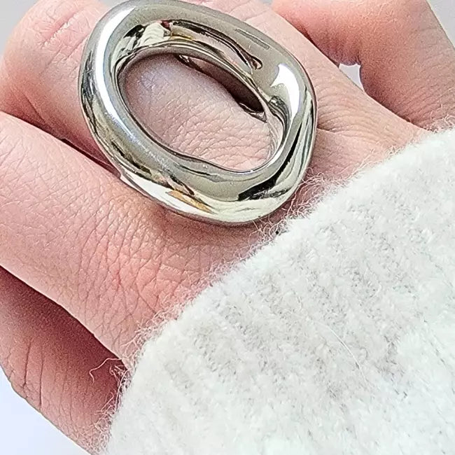 Bague large dorée femme en acier inoxydable forme ovale élégante
