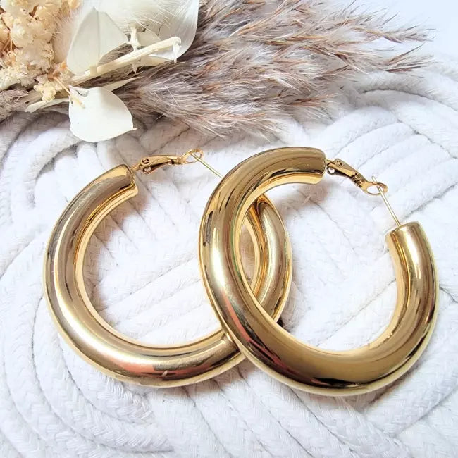 Boucles d’oreilles créoles épaisses dorées en acier inoxydable – style chic femme