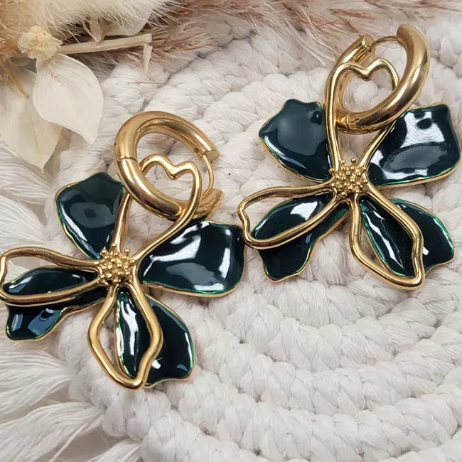 Boucles d’oreilles fleurs pendantes doré et vert en acier inoxydable – bijou femme élégant