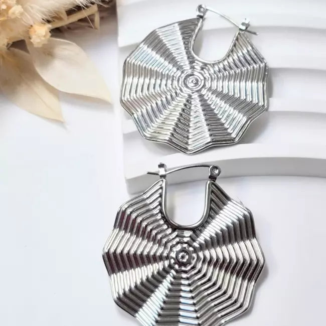 Boucles d’oreilles géométriques argentées en acier inoxydable pour femme