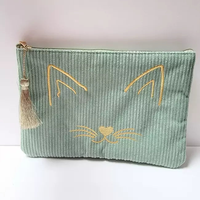 Pochette en velours côtelé bleu motif chat brodé doré avec pompon, trousse zippée