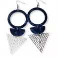 Boucles d’oreilles géométriques en résine bleu nuit et triangles ajourés – bijou graphique moderne au style artistique