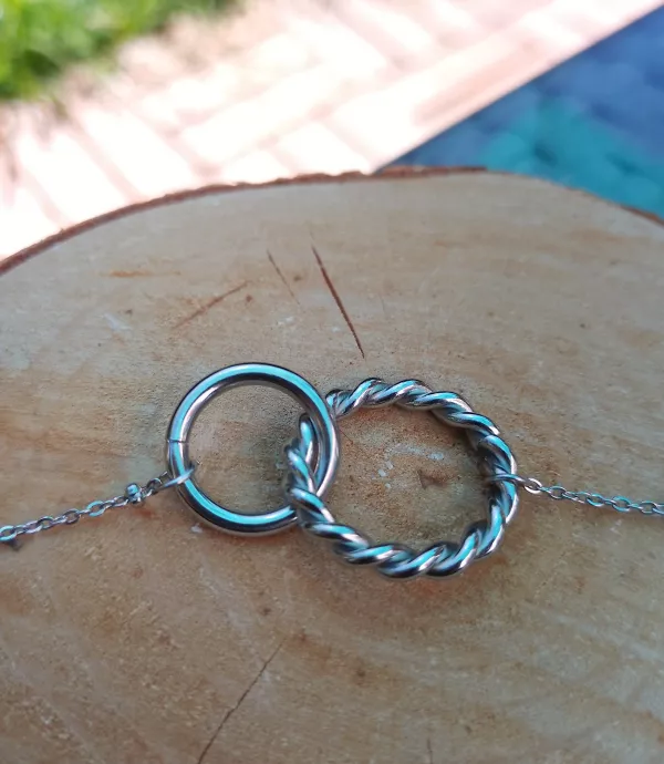Bracelet ajustable cercle entrelacé en acier inoxydable argenté