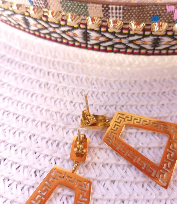 Boucles d'oreilles pendantes doré aux allures Inca